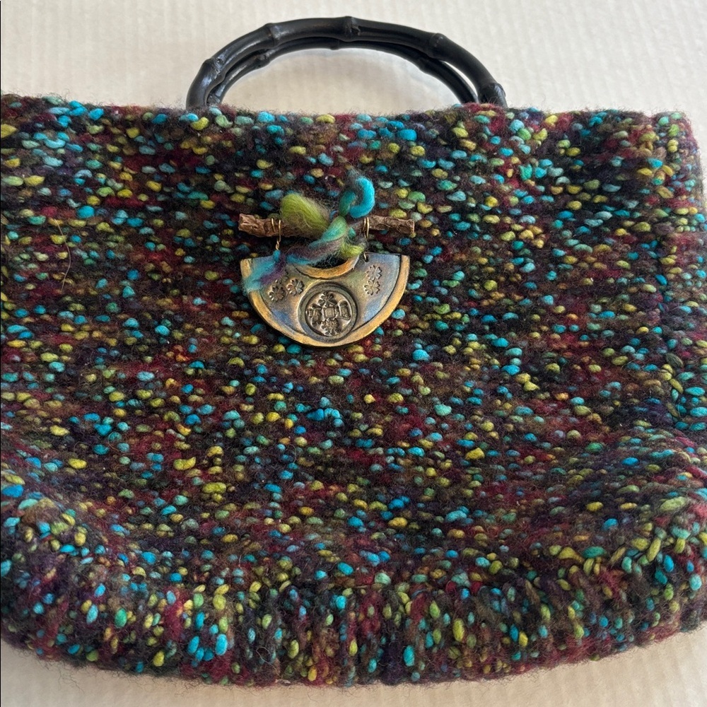 MULTICOLOR TWEED HAND BAG BLACK HANDLES WOOD LIKE ADORNMENT 
UNIQUE/DIFFERENT